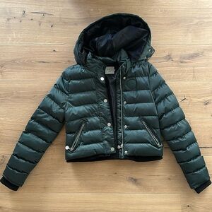 Barry’s Bootcamp by NUX Puffer Jacket